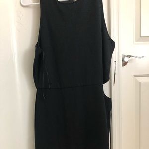 GB BLACK DRESS- SIZE L-NEW